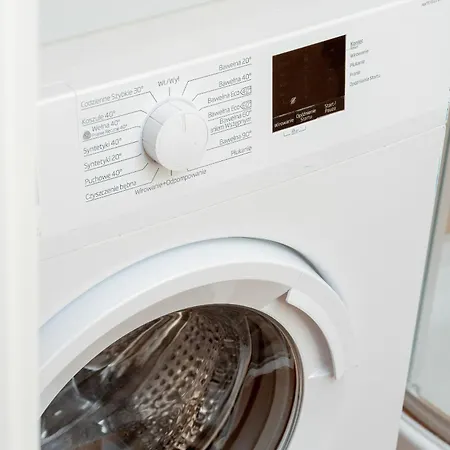 Wyspianskiego Bright & Comfortable With A Sea View By Renters * Gdyně