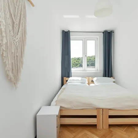 Wyspianskiego Bright & Comfortable With A Sea View By Renters Apartmán