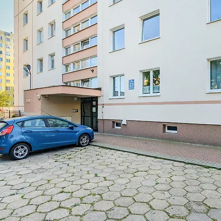 Wyspianskiego Bright & Comfortable With A Sea View By Renters Apartment Gdynia