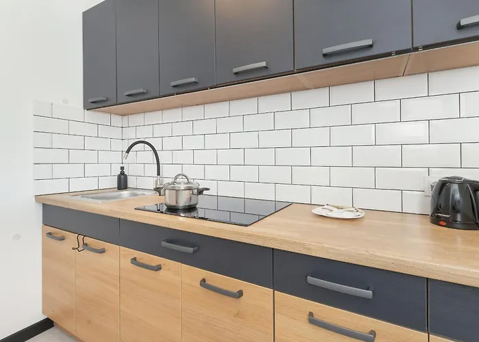 Wyspianskiego Bright & Comfortable With A Sea View By Renters *