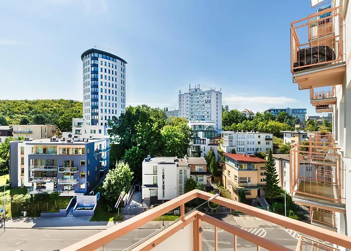 Apartment Wyspianskiego Bright & Comfortable With A Sea View By Renters